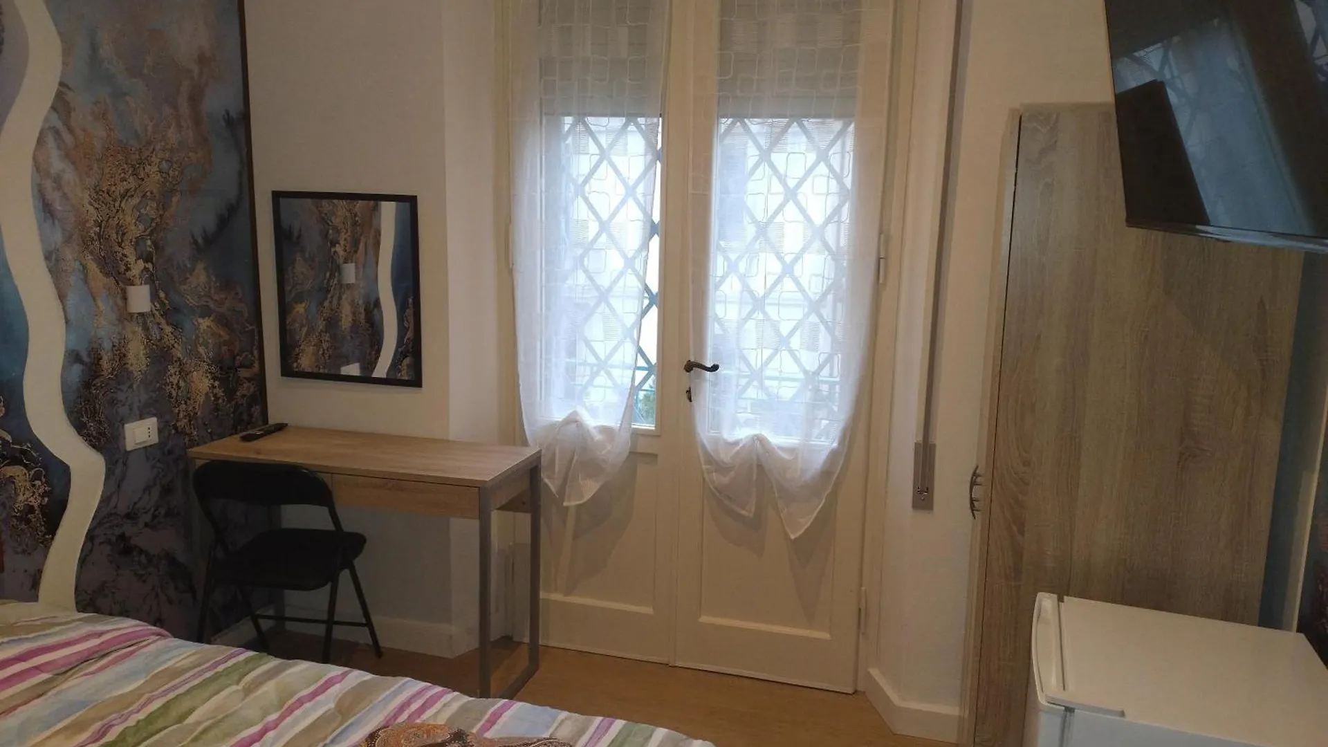 Affittacamere Via Bini Prato  Guest house