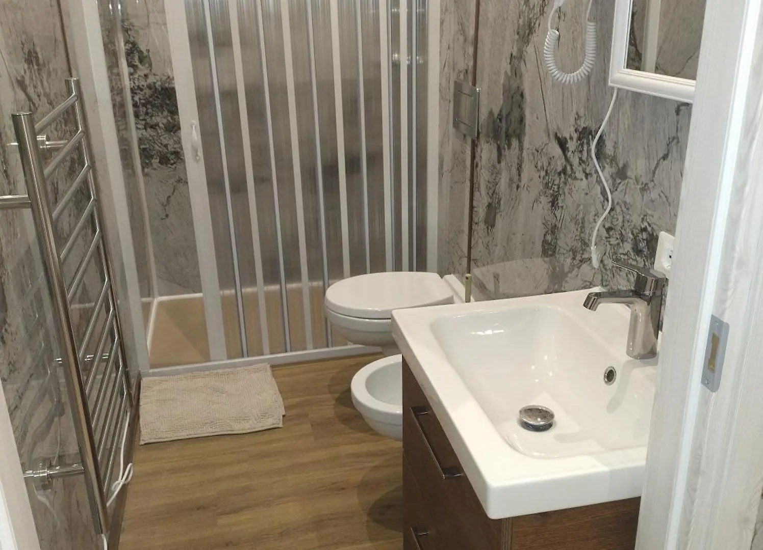 Guest house Affittacamere Via Bini Prato